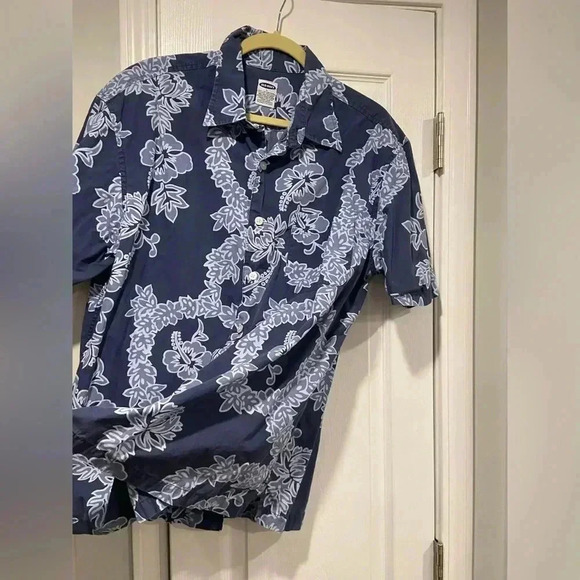 Old Navy Men’s Blue Hibiscus Hawaiian Print Blue Short Sleeve Button Down Size L - Picture 2 of 11